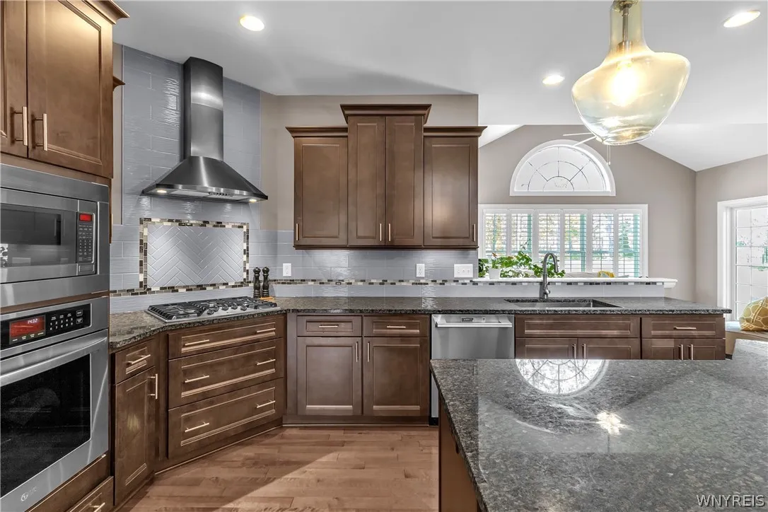 6 Hidden Oak Court, Orchard Park, New York 14127, Orchard Park, New York 14127, 4 Bedrooms Bedrooms, 13 Rooms Rooms,3 BathroomsBathrooms,Residential,For Sale,6 Hidden Oak Court, Orchard Park, New York 14127,0,B1682985
