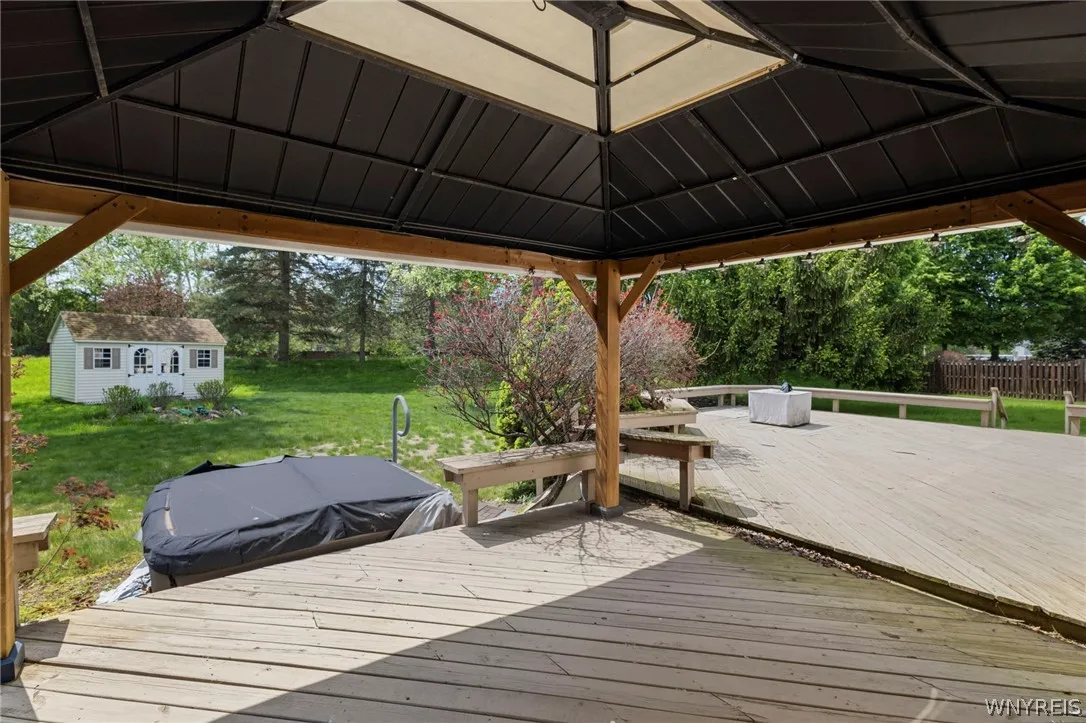 66 Windsong Court, Amherst, New York 14051, Amherst, New York 14051, 4 Bedrooms Bedrooms, 8 Rooms Rooms,2 BathroomsBathrooms,Residential,For Sale,66 Windsong Court, Amherst, New York 14051,0,B1683250