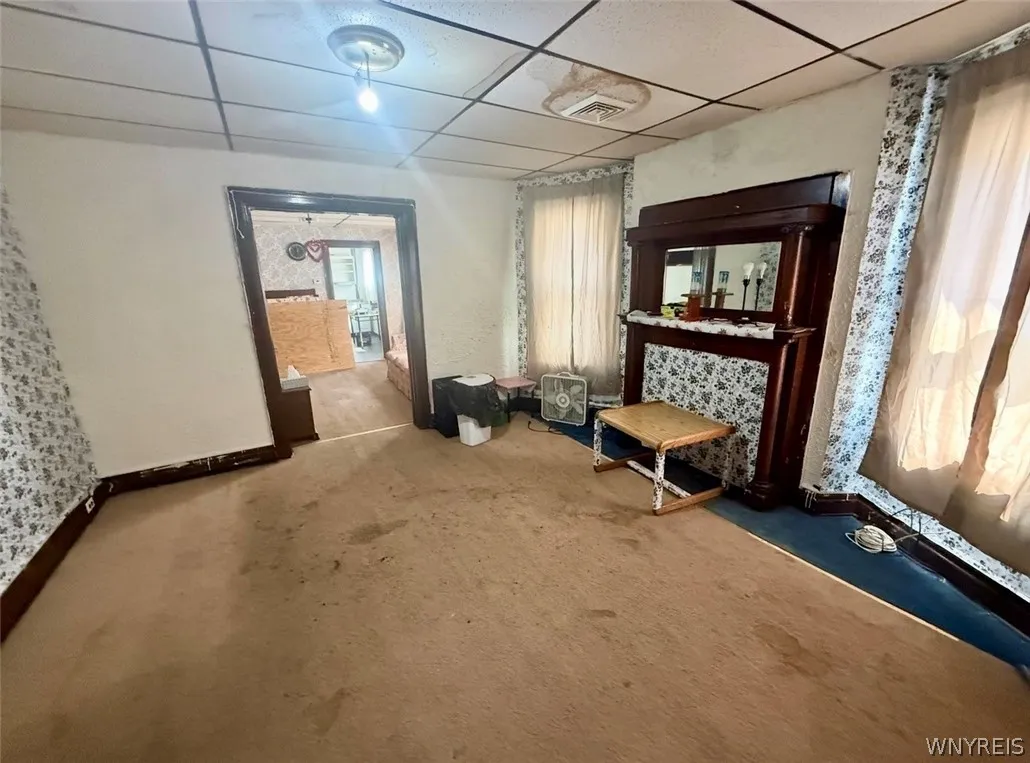 297 Hamburg, Buffalo, New York 14204, Buffalo, New York 14204, 6 Bedrooms Bedrooms, ,2 BathroomsBathrooms,Residential,For Sale,297 Hamburg, Buffalo, New York 14204,0,B1683144