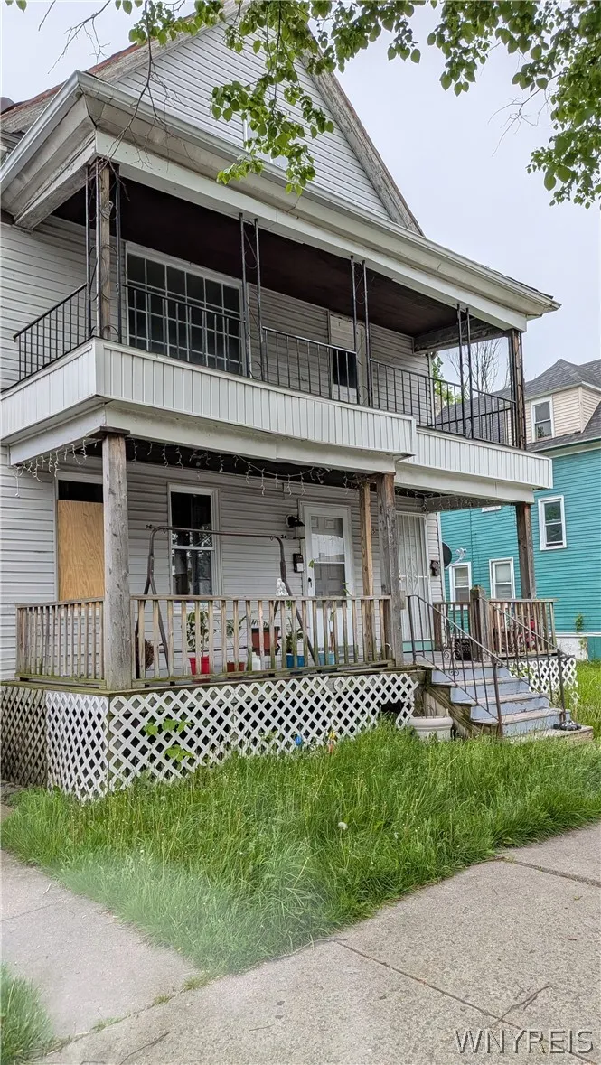 905 Tonawanda Street, Buffalo, New York 14207, Buffalo, New York 14207, 4 Bedrooms Bedrooms, ,2 BathroomsBathrooms,Residential,For Sale,905 Tonawanda Street, Buffalo, New York 14207,0,B1682762