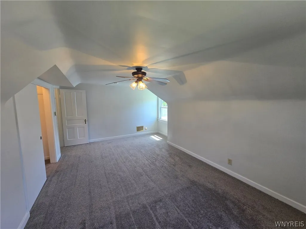 4289 Harris Hill Road, Clarence, New York 14221, Clarence, New York 14221, 4 Bedrooms Bedrooms, 7 Rooms Rooms,1 BathroomBathrooms,Residential Lease,For Rent,4289 Harris Hill Road, Clarence, New York 14221,0,B1683222