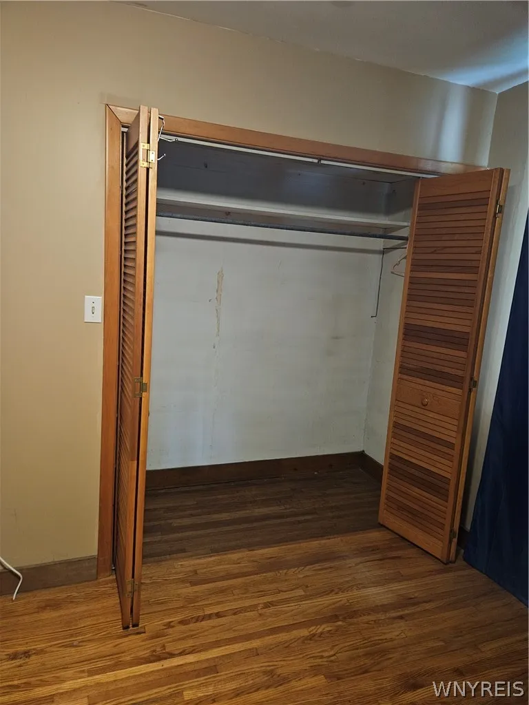 127 Langner Road Lower, West Seneca, New York 1422, West Seneca, New York 14224, 2 Bedrooms Bedrooms, 4 Rooms Rooms,1 BathroomBathrooms,Residential Lease,For Rent,127 Langner Road Lower, West Seneca, New York 1422,0,B1683383
