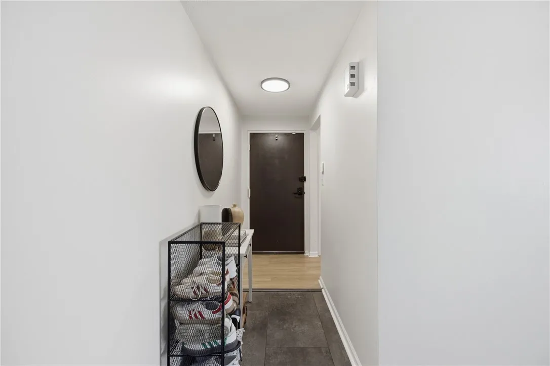 136 Denrose Drive 4, Amherst, New York 14228, Amherst, New York 14228, 2 Bedrooms Bedrooms, 4 Rooms Rooms,1 BathroomBathrooms,Residential,For Sale,136 Denrose Drive 4, Amherst, New York 14228,0,R1683286