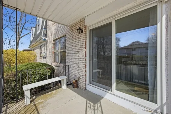 136 Denrose Drive 4, Amherst, New York 14228, Amherst, New York 14228, 2 Bedrooms Bedrooms, 4 Rooms Rooms,1 BathroomBathrooms,Residential,For Sale,136 Denrose Drive 4, Amherst, New York 14228,0,R1683286