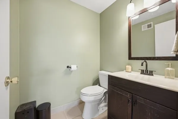 136 Denrose Drive 4, Amherst, New York 14228, Amherst, New York 14228, 2 Bedrooms Bedrooms, 4 Rooms Rooms,1 BathroomBathrooms,Residential,For Sale,136 Denrose Drive 4, Amherst, New York 14228,0,R1683286