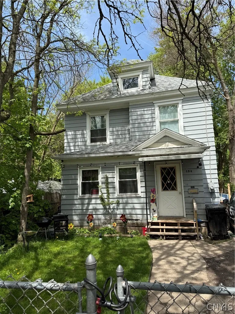 154 West W. Ostrander Ave Avenue, Syracuse, New Yo, Syracuse, New York 13205, 3 Bedrooms Bedrooms, 6 Rooms Rooms,1 BathroomBathrooms,Residential,For Sale,154 West W. Ostrander Ave Avenue, Syracuse, New Yo,0,S1683539