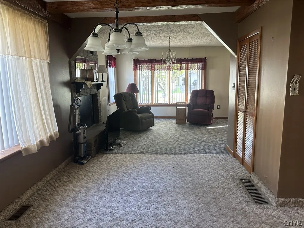722 W Court, Rome, New York 13440, Rome, New York 13440, 3 Bedrooms Bedrooms, 8 Rooms Rooms,1 BathroomBathrooms,Residential,For Sale,722 W Court, Rome, New York 13440,0,S1683565