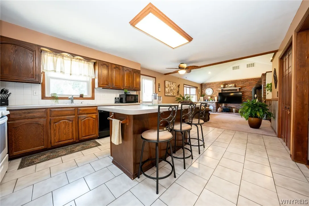 6275 Eckhardt Road, Hamburg, New York 14085, Hamburg, New York 14085, 4 Bedrooms Bedrooms, 10 Rooms Rooms,1 BathroomBathrooms,Residential,For Sale,6275 Eckhardt Road, Hamburg, New York 14085,0,B1683581