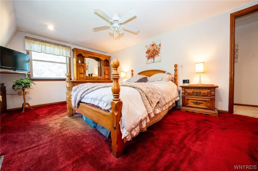 6275 Eckhardt Road, Hamburg, New York 14085, Hamburg, New York 14085, 4 Bedrooms Bedrooms, 10 Rooms Rooms,1 BathroomBathrooms,Residential,For Sale,6275 Eckhardt Road, Hamburg, New York 14085,0,B1683581