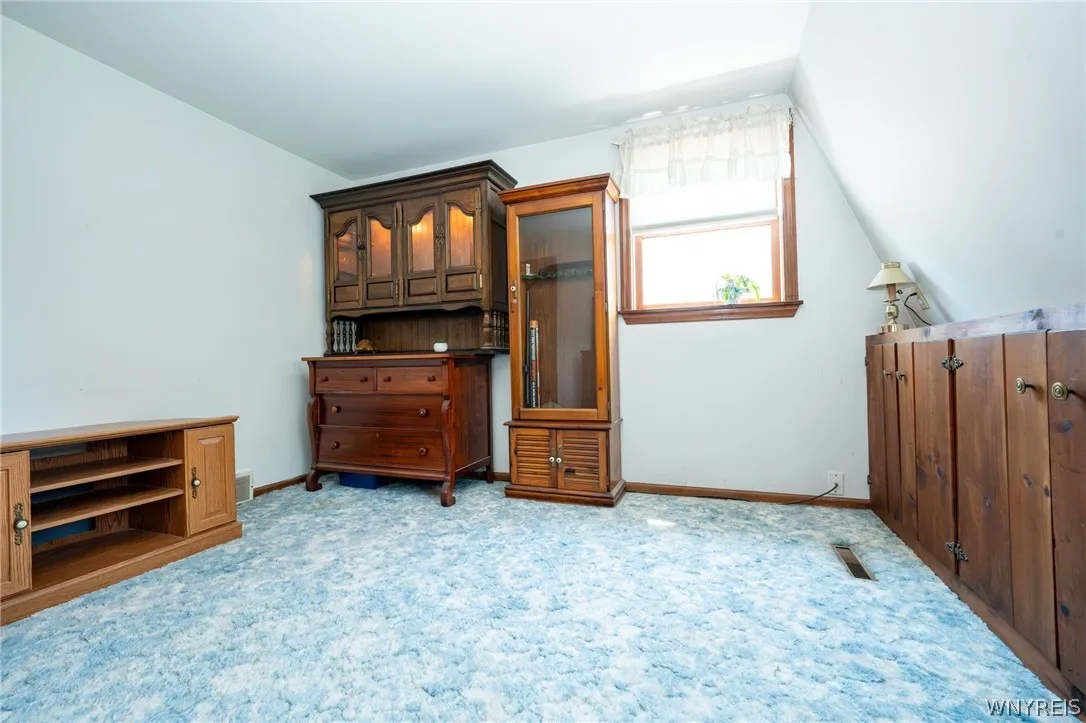 6275 Eckhardt Road, Hamburg, New York 14085, Hamburg, New York 14085, 4 Bedrooms Bedrooms, 10 Rooms Rooms,1 BathroomBathrooms,Residential,For Sale,6275 Eckhardt Road, Hamburg, New York 14085,0,B1683581