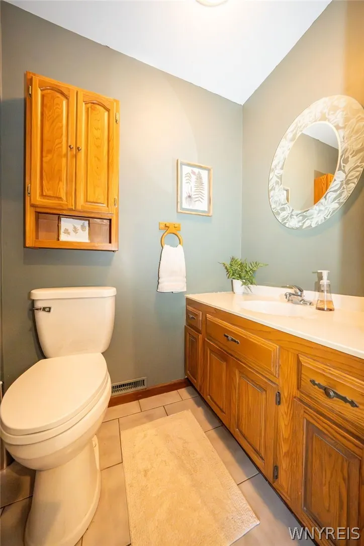 6275 Eckhardt Road, Hamburg, New York 14085, Hamburg, New York 14085, 4 Bedrooms Bedrooms, 10 Rooms Rooms,1 BathroomBathrooms,Residential,For Sale,6275 Eckhardt Road, Hamburg, New York 14085,0,B1683581