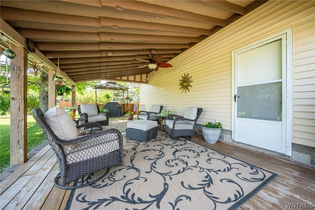 6275 Eckhardt Road, Hamburg, New York 14085, Hamburg, New York 14085, 4 Bedrooms Bedrooms, 10 Rooms Rooms,1 BathroomBathrooms,Residential,For Sale,6275 Eckhardt Road, Hamburg, New York 14085,0,B1683581