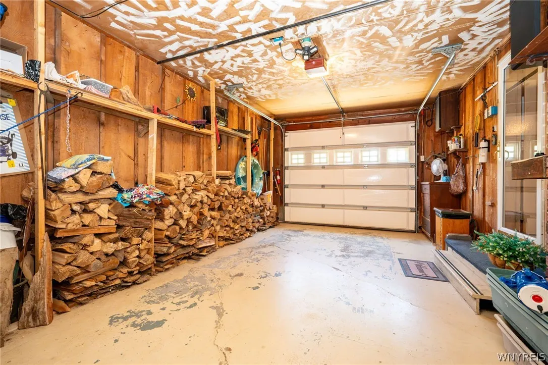 6275 Eckhardt Road, Hamburg, New York 14085, Hamburg, New York 14085, 4 Bedrooms Bedrooms, 10 Rooms Rooms,1 BathroomBathrooms,Residential,For Sale,6275 Eckhardt Road, Hamburg, New York 14085,0,B1683581