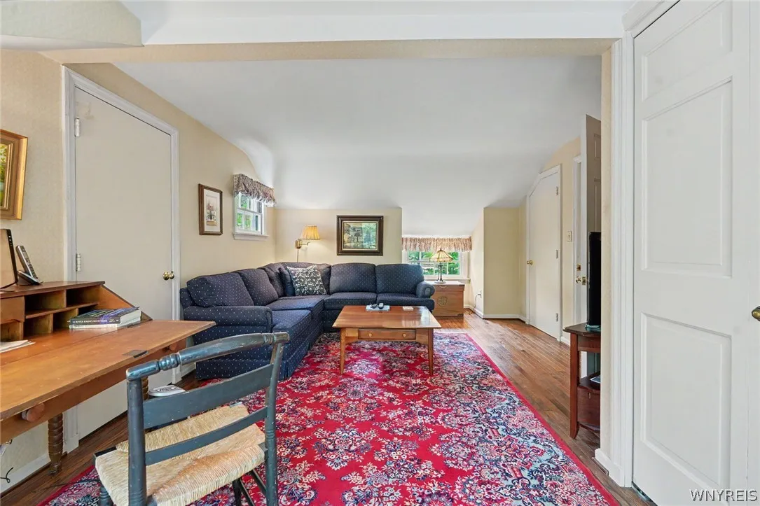 4th bedroom used as den