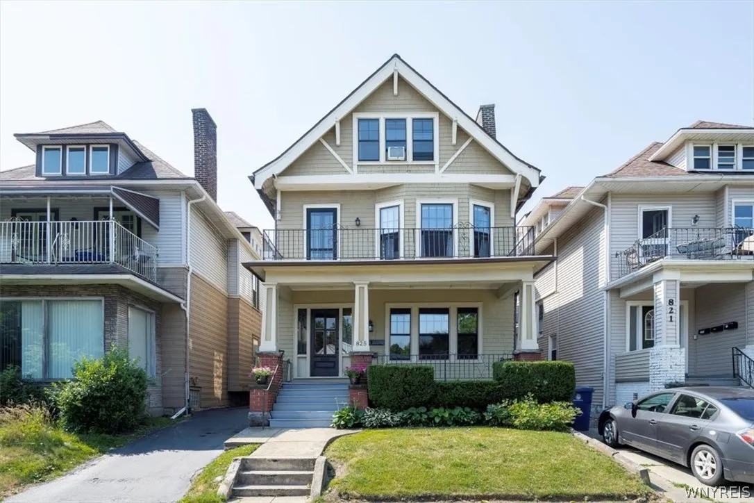 825 Forest, Buffalo, New York 14209, Buffalo, New York 14209, 3 Bedrooms Bedrooms, 7 Rooms Rooms,1 BathroomBathrooms,Residential Lease,Closed,825 Forest, Buffalo, New York 14209,0,B1683761