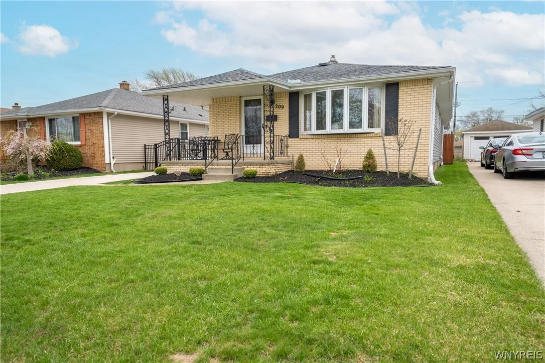 209 Oakvale Boulevard, Tonawanda, New York 14223, Tonawanda, New York 14223, 3 Bedrooms Bedrooms, 9 Rooms Rooms,2 BathroomsBathrooms,Residential,For Sale,209 Oakvale Boulevard, Tonawanda, New York 14223,0,B1683697 209 Oakvale Boulevard, Tonawanda, New York 14223, Tonawanda, New York 14223, 3 Bedrooms Bedrooms, 9 Rooms Rooms,2 BathroomsBathrooms,Residential,For Sale,209 Oakvale Boulevard, Tonawanda, New York 14223,0,B1683697