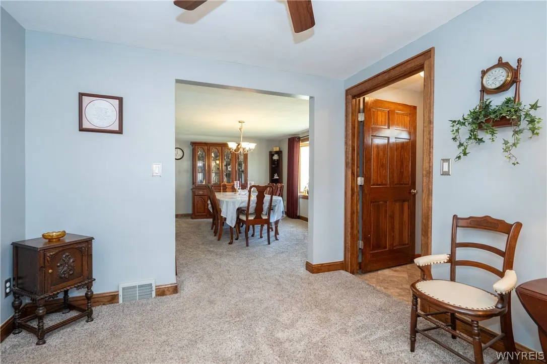 209 Oakvale Boulevard, Tonawanda, New York 14223, Tonawanda, New York 14223, 3 Bedrooms Bedrooms, 9 Rooms Rooms,2 BathroomsBathrooms,Residential,For Sale,209 Oakvale Boulevard, Tonawanda, New York 14223,0,B1683697