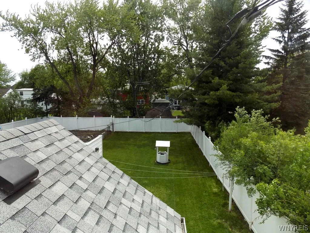 161 Brighton Road, Tonawanda, New York 14150, Tonawanda, New York 14150, 3 Bedrooms Bedrooms, 6 Rooms Rooms,1 BathroomBathrooms,Residential,For Sale,161 Brighton Road, Tonawanda, New York 14150,0,B1683488
