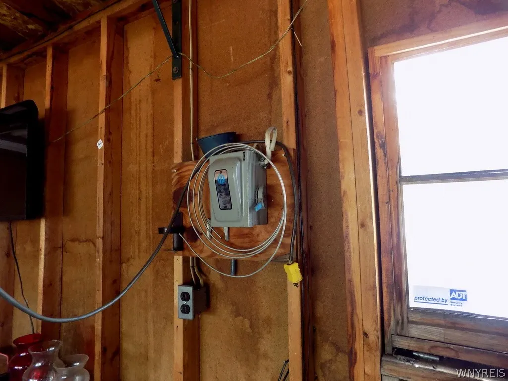 161 Brighton Road, Tonawanda, New York 14150, Tonawanda, New York 14150, 3 Bedrooms Bedrooms, 6 Rooms Rooms,1 BathroomBathrooms,Residential,For Sale,161 Brighton Road, Tonawanda, New York 14150,0,B1683488