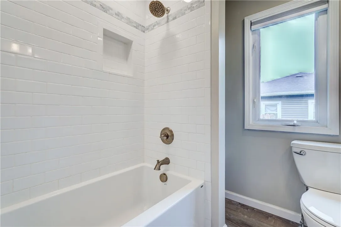 15 Lochnavar Parkway, Pittsford, New York 14534, Pittsford, New York 14534, 3 Bedrooms Bedrooms, 5 Rooms Rooms,1 BathroomBathrooms,Residential,For Sale,15 Lochnavar Parkway, Pittsford, New York 14534,0,R1684323