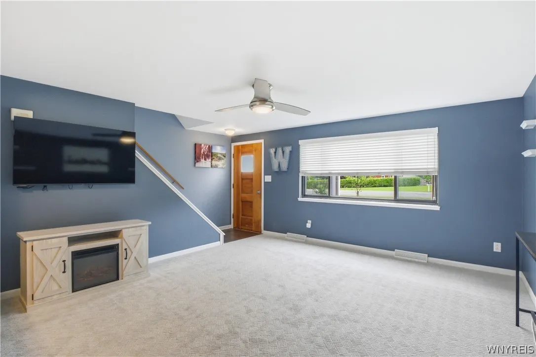 1717 Orchard Park Road, West Seneca, New York 1422, West Seneca, New York 14224, 2 Bedrooms Bedrooms, 8 Rooms Rooms,1 BathroomBathrooms,Residential,For Sale,1717 Orchard Park Road, West Seneca, New York 1422,0,B1684430