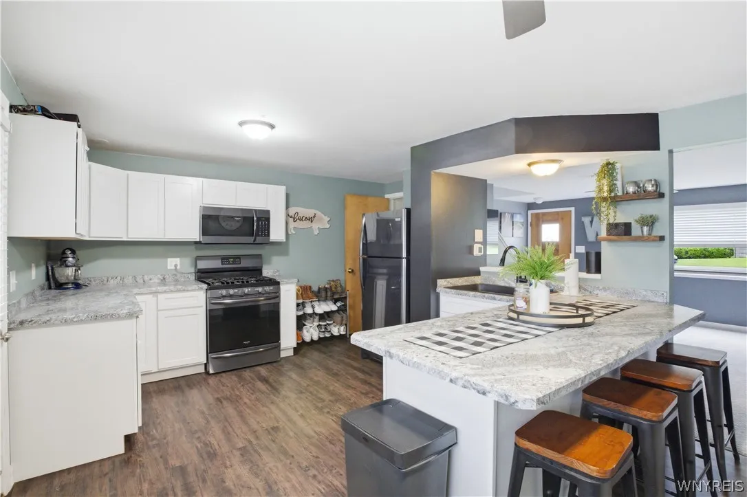 1717 Orchard Park Road, West Seneca, New York 1422, West Seneca, New York 14224, 2 Bedrooms Bedrooms, 8 Rooms Rooms,1 BathroomBathrooms,Residential,For Sale,1717 Orchard Park Road, West Seneca, New York 1422,0,B1684430