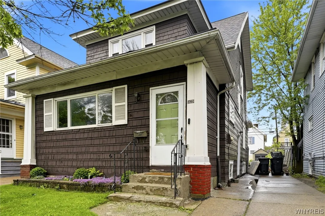 1439 Kenmore Avenue, Tonawanda, New York 14217, Tonawanda, New York 14217, 3 Bedrooms Bedrooms, 10 Rooms Rooms,2 BathroomsBathrooms,Residential,For Sale,1439 Kenmore Avenue, Tonawanda, New York 14217,0,B1684355