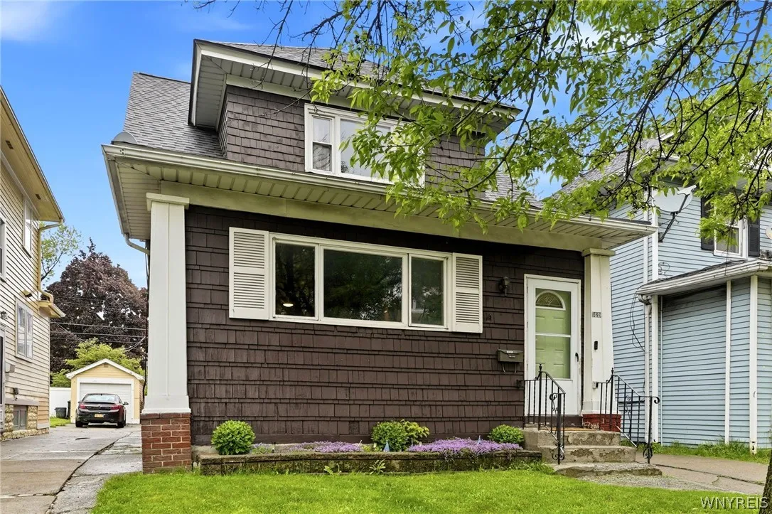 1439 Kenmore Avenue, Tonawanda, New York 14217, Tonawanda, New York 14217, 3 Bedrooms Bedrooms, 10 Rooms Rooms,2 BathroomsBathrooms,Residential,For Sale,1439 Kenmore Avenue, Tonawanda, New York 14217,0,B1684355
