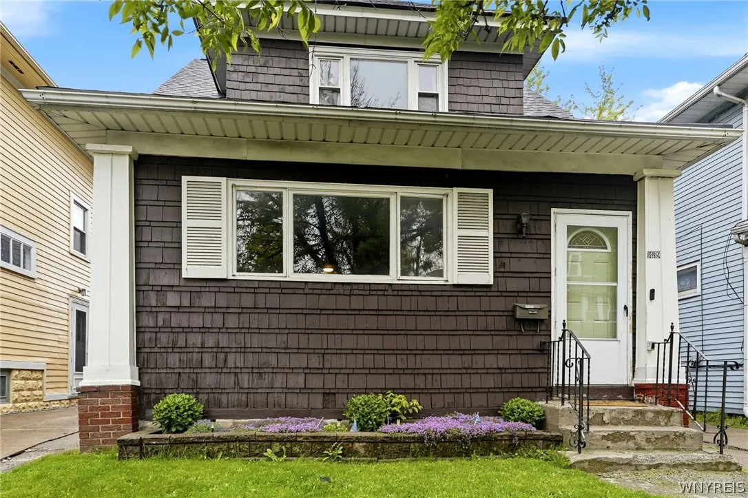 1439 Kenmore Avenue, Tonawanda, New York 14217, Tonawanda, New York 14217, 3 Bedrooms Bedrooms, 10 Rooms Rooms,2 BathroomsBathrooms,Residential,For Sale,1439 Kenmore Avenue, Tonawanda, New York 14217,0,B1684355