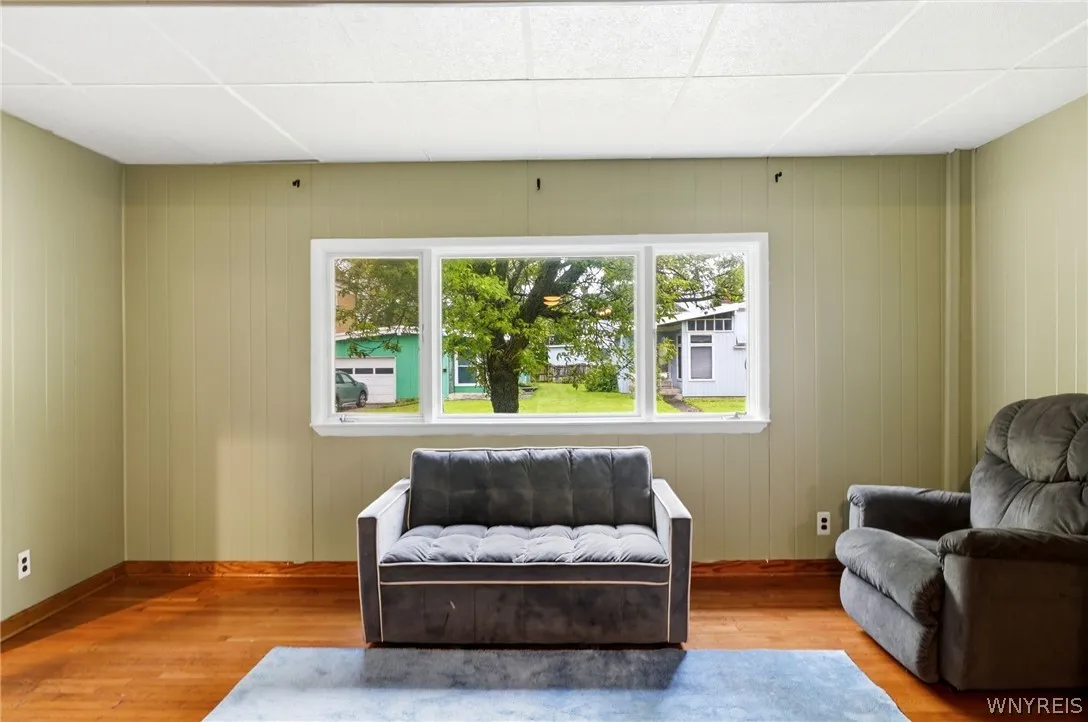 1439 Kenmore Avenue, Tonawanda, New York 14217, Tonawanda, New York 14217, 3 Bedrooms Bedrooms, 10 Rooms Rooms,2 BathroomsBathrooms,Residential,For Sale,1439 Kenmore Avenue, Tonawanda, New York 14217,0,B1684355
