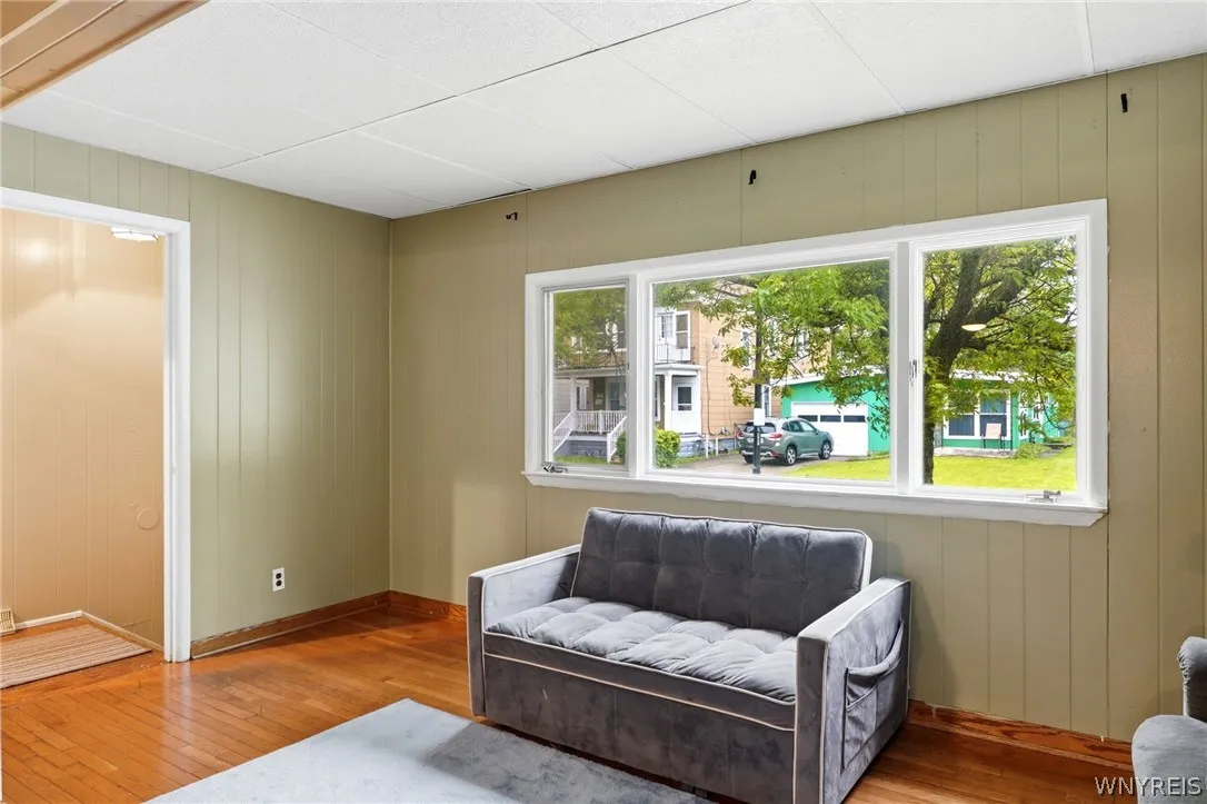 1439 Kenmore Avenue, Tonawanda, New York 14217, Tonawanda, New York 14217, 3 Bedrooms Bedrooms, 10 Rooms Rooms,2 BathroomsBathrooms,Residential,For Sale,1439 Kenmore Avenue, Tonawanda, New York 14217,0,B1684355