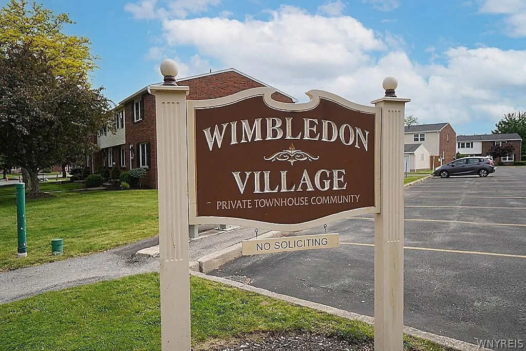 57 Wimbledon Lane, West Seneca, New York 14224, West Seneca, New York 14224, 2 Bedrooms Bedrooms, 5 Rooms Rooms,1 BathroomBathrooms,Residential,For Sale,57 Wimbledon Lane, West Seneca, New York 14224,0,B1684777