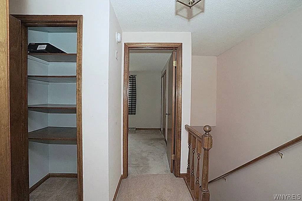 57 Wimbledon Lane, West Seneca, New York 14224, West Seneca, New York 14224, 2 Bedrooms Bedrooms, 5 Rooms Rooms,1 BathroomBathrooms,Residential,For Sale,57 Wimbledon Lane, West Seneca, New York 14224,0,B1684777