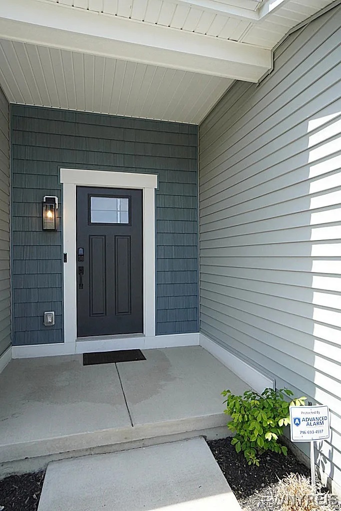 1003 Carriage Lane, West Seneca, New York 14224, West Seneca, New York 14224, 2 Bedrooms Bedrooms, 6 Rooms Rooms,2 BathroomsBathrooms,Residential,For Sale,1003 Carriage Lane, West Seneca, New York 14224,0,B1684986