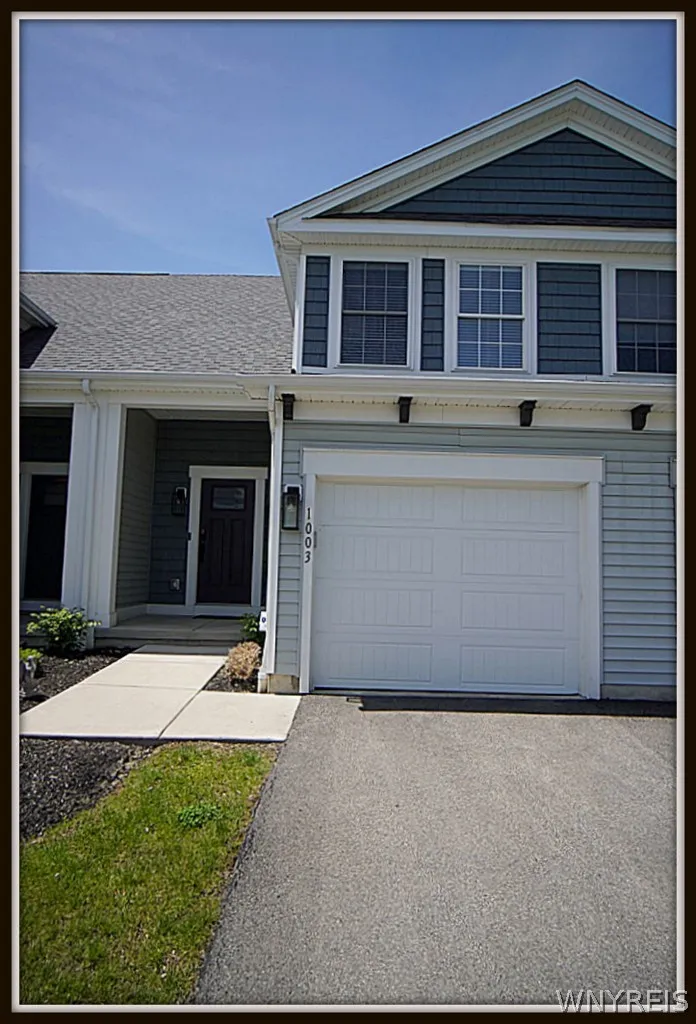 1003 Carriage Lane, West Seneca, New York 14224, West Seneca, New York 14224, 2 Bedrooms Bedrooms, 6 Rooms Rooms,2 BathroomsBathrooms,Residential,For Sale,1003 Carriage Lane, West Seneca, New York 14224,0,B1684986