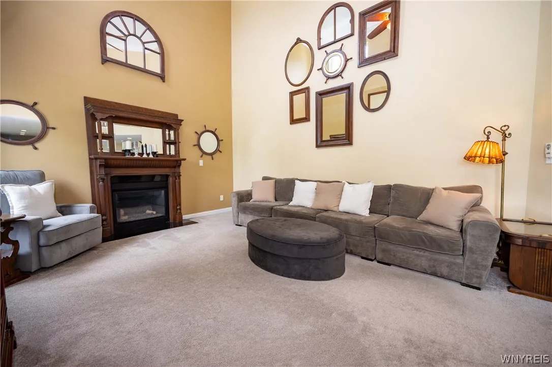 26 Morris Crescent, West Seneca, New York 14224, West Seneca, New York 14224, 3 Bedrooms Bedrooms, 10 Rooms Rooms,2 BathroomsBathrooms,Residential,For Sale,26 Morris Crescent, West Seneca, New York 14224,0,B1682630