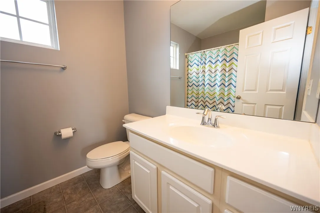 26 Morris Crescent, West Seneca, New York 14224, West Seneca, New York 14224, 3 Bedrooms Bedrooms, 10 Rooms Rooms,2 BathroomsBathrooms,Residential,For Sale,26 Morris Crescent, West Seneca, New York 14224,0,B1682630