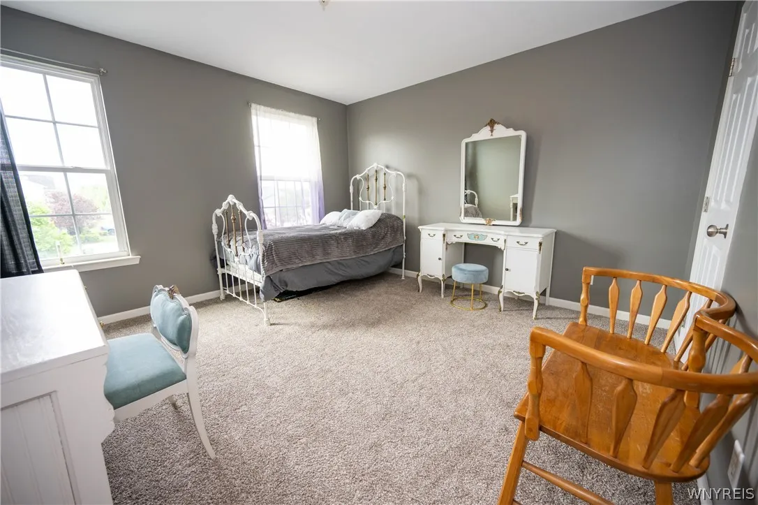 26 Morris Crescent, West Seneca, New York 14224, West Seneca, New York 14224, 3 Bedrooms Bedrooms, 10 Rooms Rooms,2 BathroomsBathrooms,Residential,For Sale,26 Morris Crescent, West Seneca, New York 14224,0,B1682630