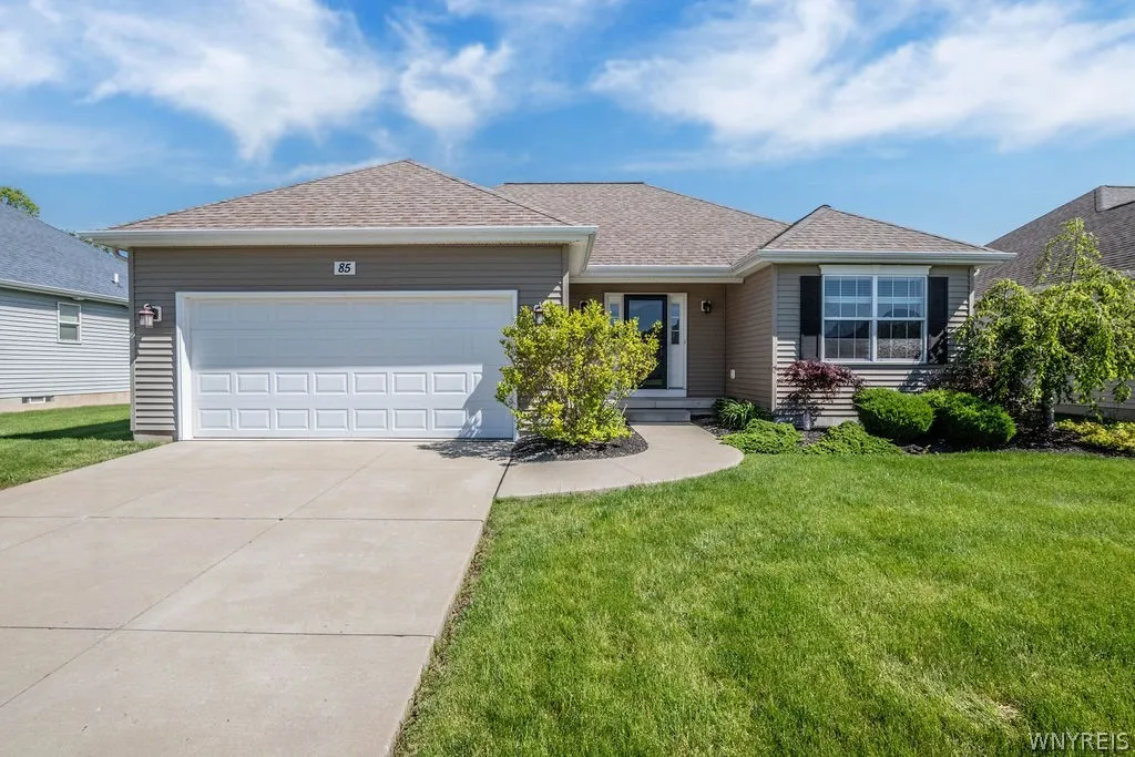 85 Cottagewood Lane, Grand Island, New York 14072, Grand Island, New York 14072, 2 Bedroom Bedrooms, 6 Room Rooms,2 BathroomBathrooms,Residential,Closed,85 Cottagewood Lane, Grand Island, New York 14072,0,B1684740