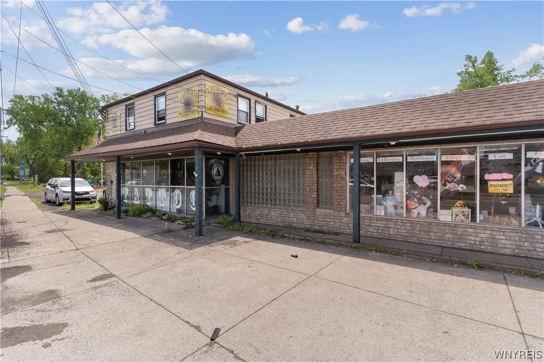 2895 Seneca Street, West Seneca, New York 14224, West Seneca, New York 14224, ,Commercial Sale,For Sale,2895 Seneca Street, West Seneca, New York 14224,0,B1685442
