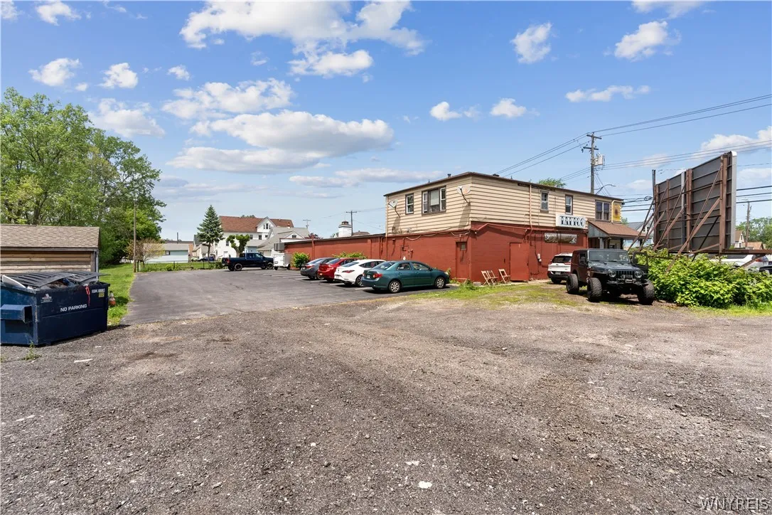 2895 Seneca Street, West Seneca, New York 14224, West Seneca, New York 14224, ,Commercial Sale,For Sale,2895 Seneca Street, West Seneca, New York 14224,0,B1685442