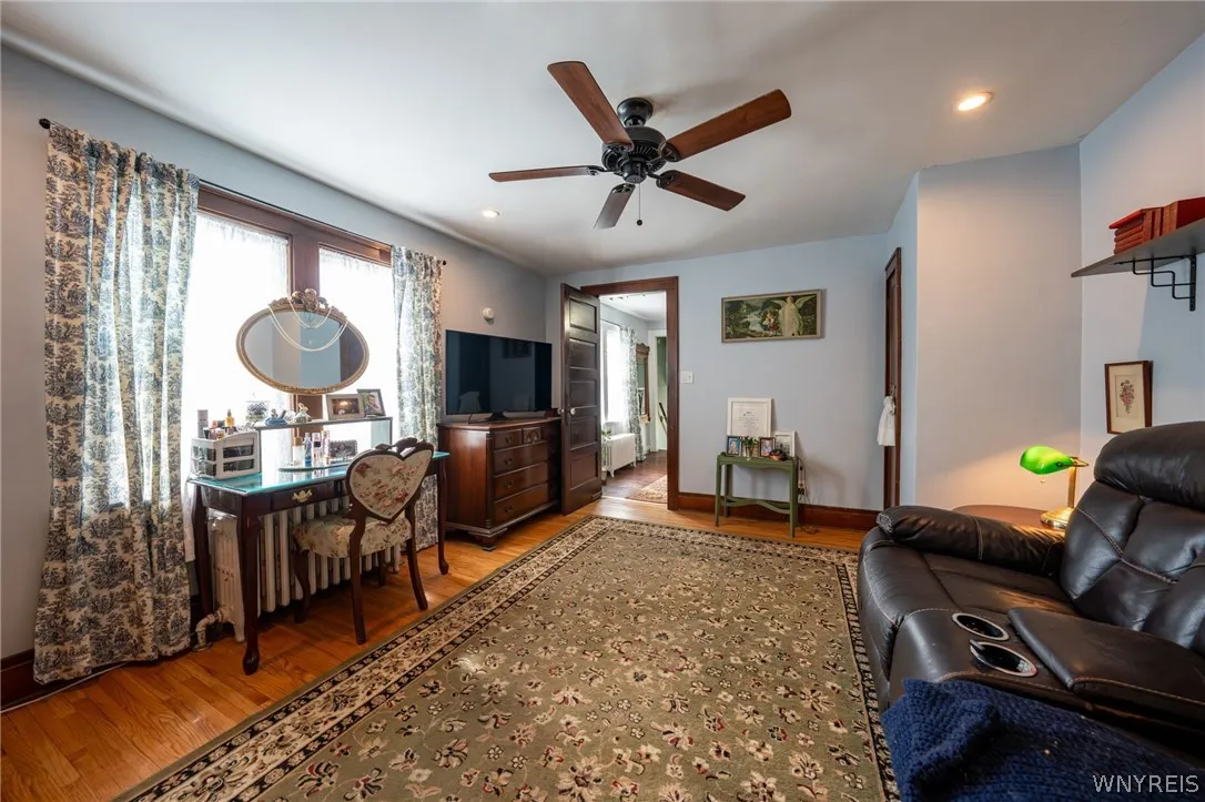 487 Main Street, West Seneca, New York 14224, West Seneca, New York 14224, 5 Bedrooms Bedrooms, 11 Rooms Rooms,2 BathroomsBathrooms,Residential,For Sale,487 Main Street, West Seneca, New York 14224,0,B1685355