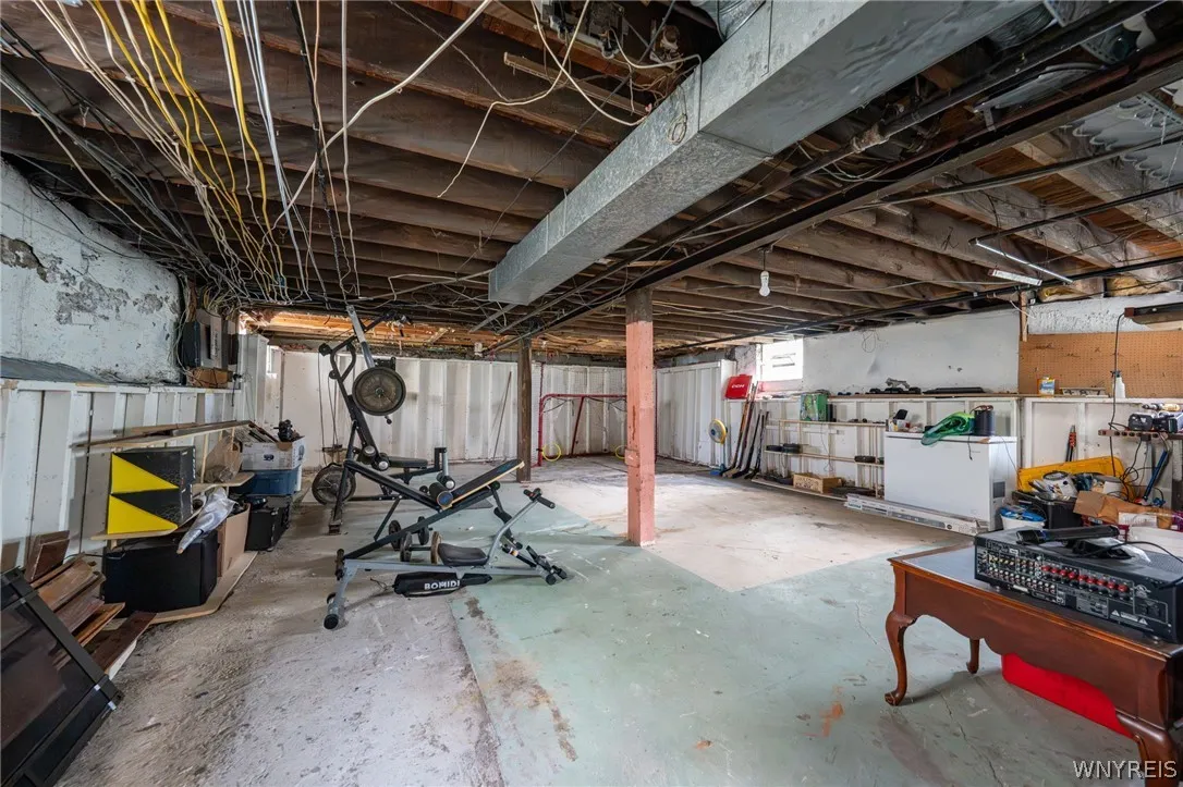 487 Main Street, West Seneca, New York 14224, West Seneca, New York 14224, 5 Bedrooms Bedrooms, 11 Rooms Rooms,2 BathroomsBathrooms,Residential,For Sale,487 Main Street, West Seneca, New York 14224,0,B1685355