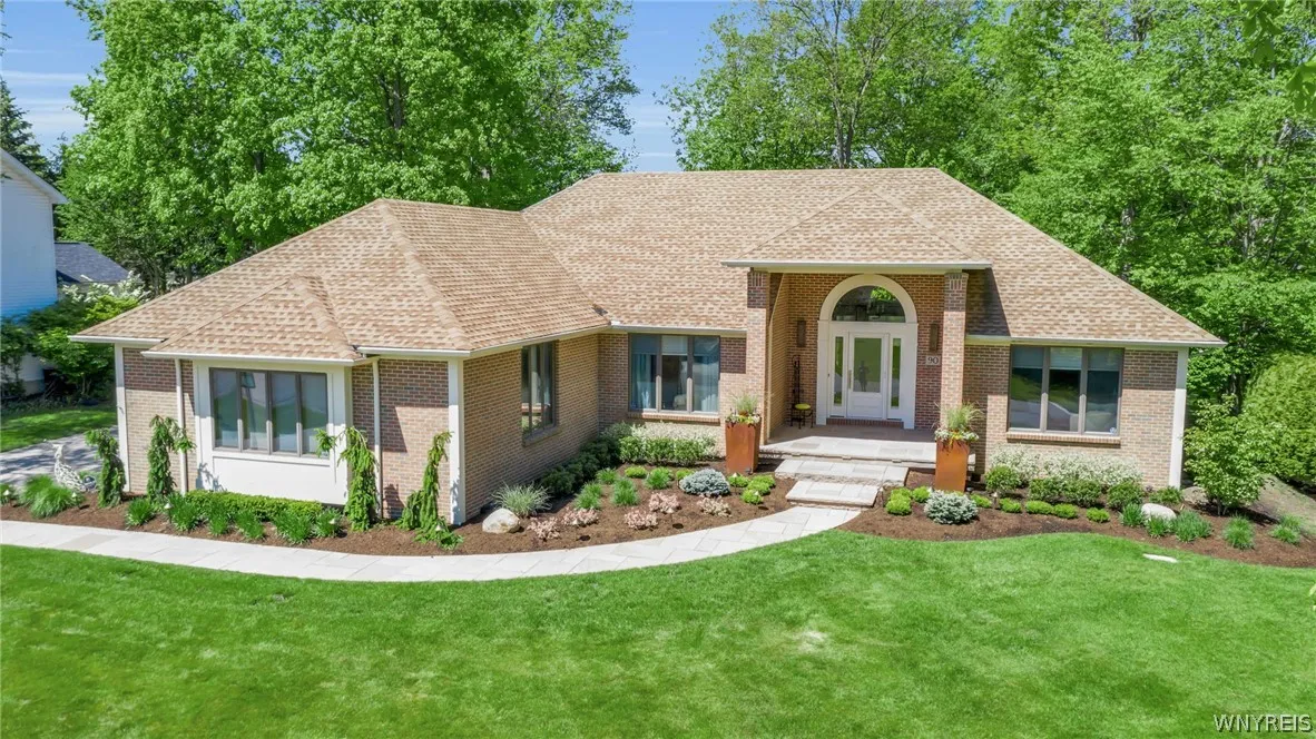 90 Midway Drive, Orchard Park, New York 14127, Orchard Park, New York 14127, 3 Bedrooms Bedrooms, 10 Rooms Rooms,2 BathroomsBathrooms,Residential,For Sale,90 Midway Drive, Orchard Park, New York 14127,0,B1685508