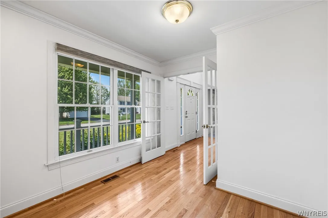 4169 Foxwood Lane, Clarence, New York 14221, Clarence, New York 14221, 4 Bedrooms Bedrooms, 10 Rooms Rooms,2 BathroomsBathrooms,Residential,For Sale,4169 Foxwood Lane, Clarence, New York 14221,0,B1684578