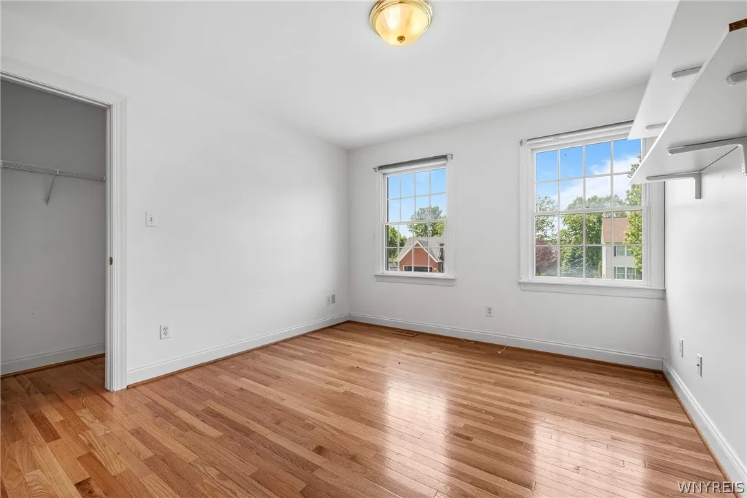 4169 Foxwood Lane, Clarence, New York 14221, Clarence, New York 14221, 4 Bedrooms Bedrooms, 10 Rooms Rooms,2 BathroomsBathrooms,Residential,For Sale,4169 Foxwood Lane, Clarence, New York 14221,0,B1684578