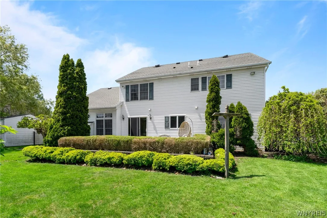 4169 Foxwood Lane, Clarence, New York 14221, Clarence, New York 14221, 4 Bedrooms Bedrooms, 10 Rooms Rooms,2 BathroomsBathrooms,Residential,For Sale,4169 Foxwood Lane, Clarence, New York 14221,0,B1684578