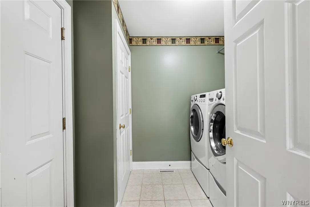 1st floor laundry