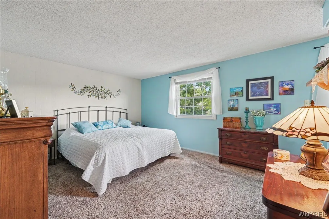 8 Vermont Place, West Seneca, New York 14224, West Seneca, New York 14224, 3 Bedrooms Bedrooms, 6 Rooms Rooms,1 BathroomBathrooms,Residential,For Sale,8 Vermont Place, West Seneca, New York 14224,0,B1683016