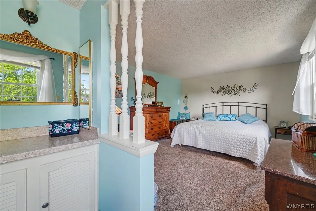 8 Vermont Place, West Seneca, New York 14224, West Seneca, New York 14224, 3 Bedrooms Bedrooms, 6 Rooms Rooms,1 BathroomBathrooms,Residential,For Sale,8 Vermont Place, West Seneca, New York 14224,0,B1683016